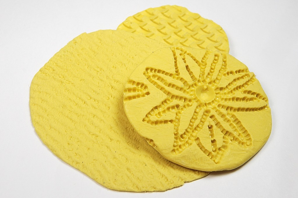 Amazing Mold Putty vs EasyMold The Blue Bottle Tree